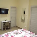 La Casetta Del Viale 13